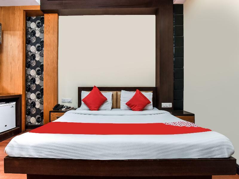 Hotel O Kochar Plaza Дели Экстерьер фото